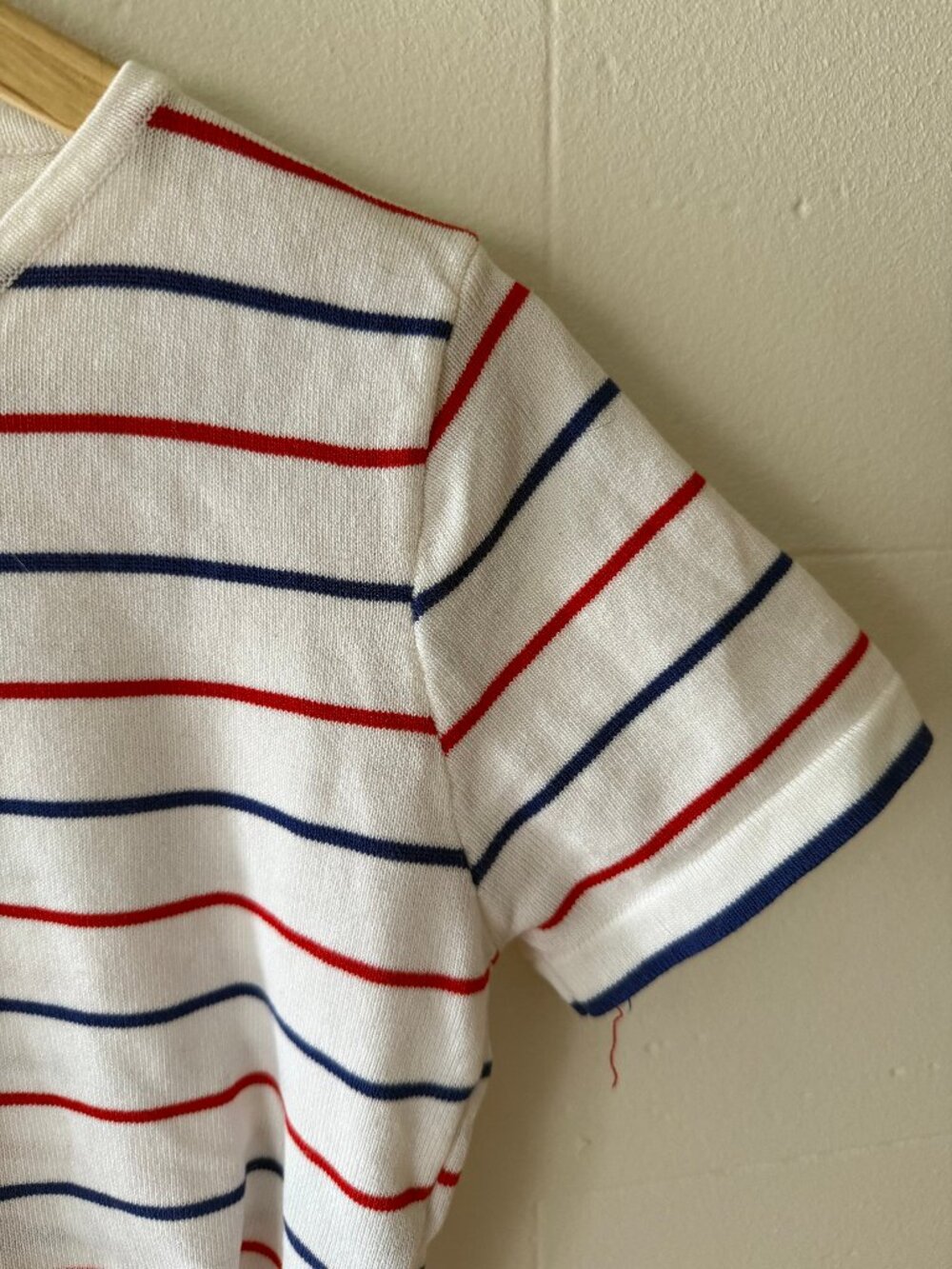 8 Birdies | Retro Stripe Knit Crop Top T-Shirt | Y2K |Small/Medium - Picture 3 of 9